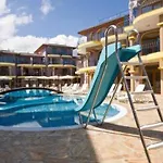 гардън бийч - недялкови Sosopol