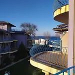 гардън бийч - недялкови