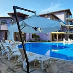 гардън бийч - недялкови Apartment *