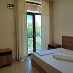 Apartment гардън бийч - недялкови *