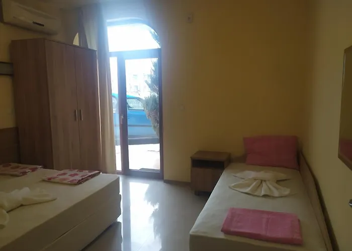 гардън бийч - недялкови Apartamento Sozopol